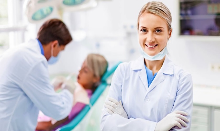 Bạn muốn biết chi phí cấy ghép răng Implant Nobel Mỹ và Tekka Pháp bao nhiêu tiền không?