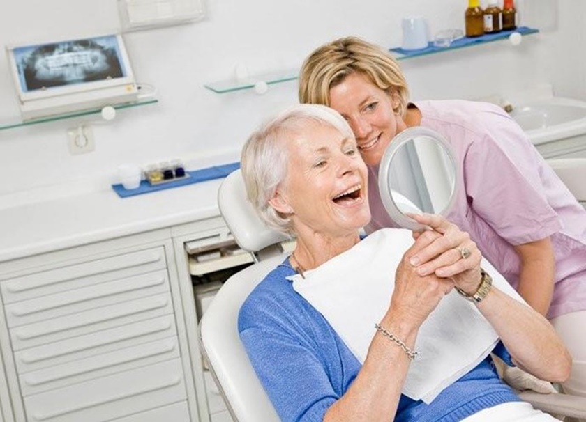 Răng implant Nobel giúp cải thiện khả năng ăn uống